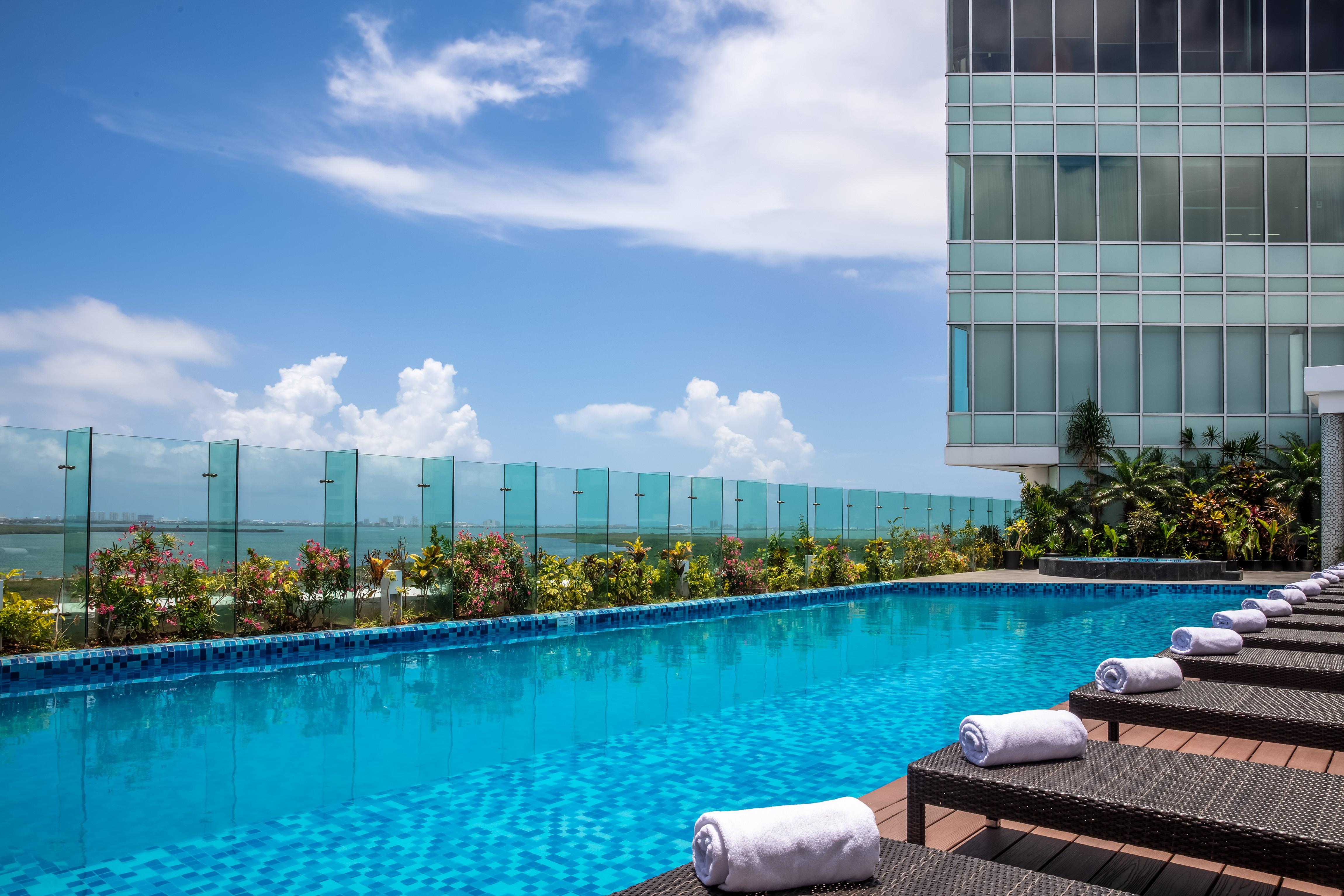 Fiesta Inn Cancun Las Americas Dış mekan fotoğraf