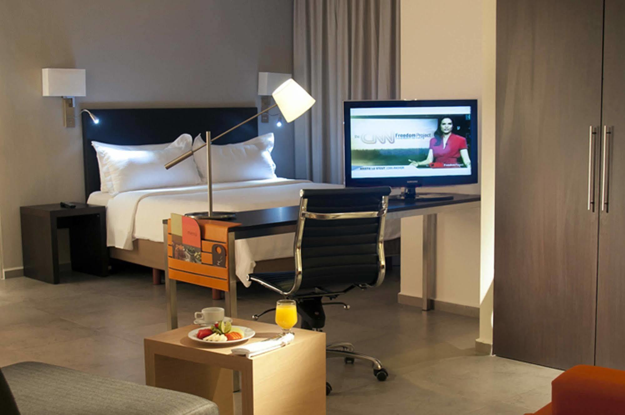 Fiesta Inn Cancun Las Americas Dış mekan fotoğraf